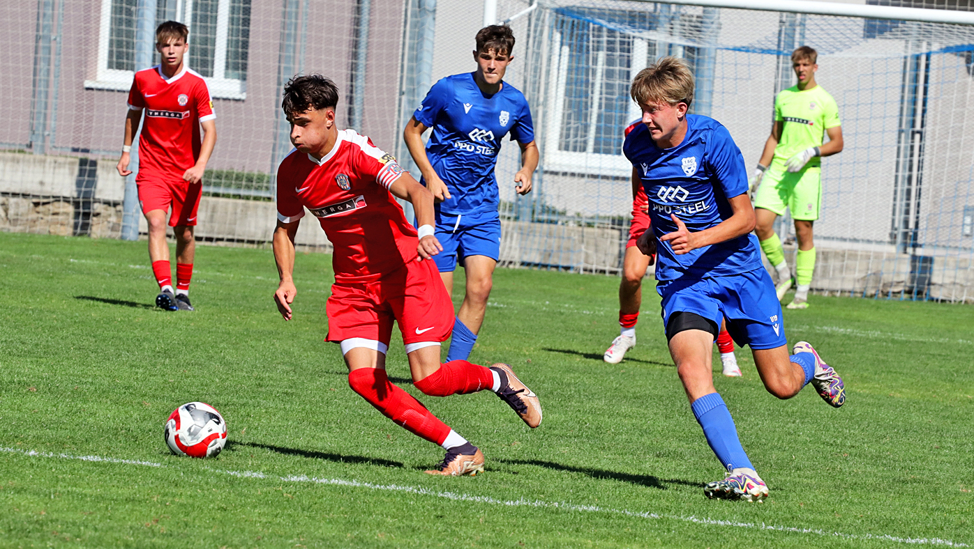 U19: Prvn stopka, o neporazitelnost ns v derby pipravila Zbrojovka
