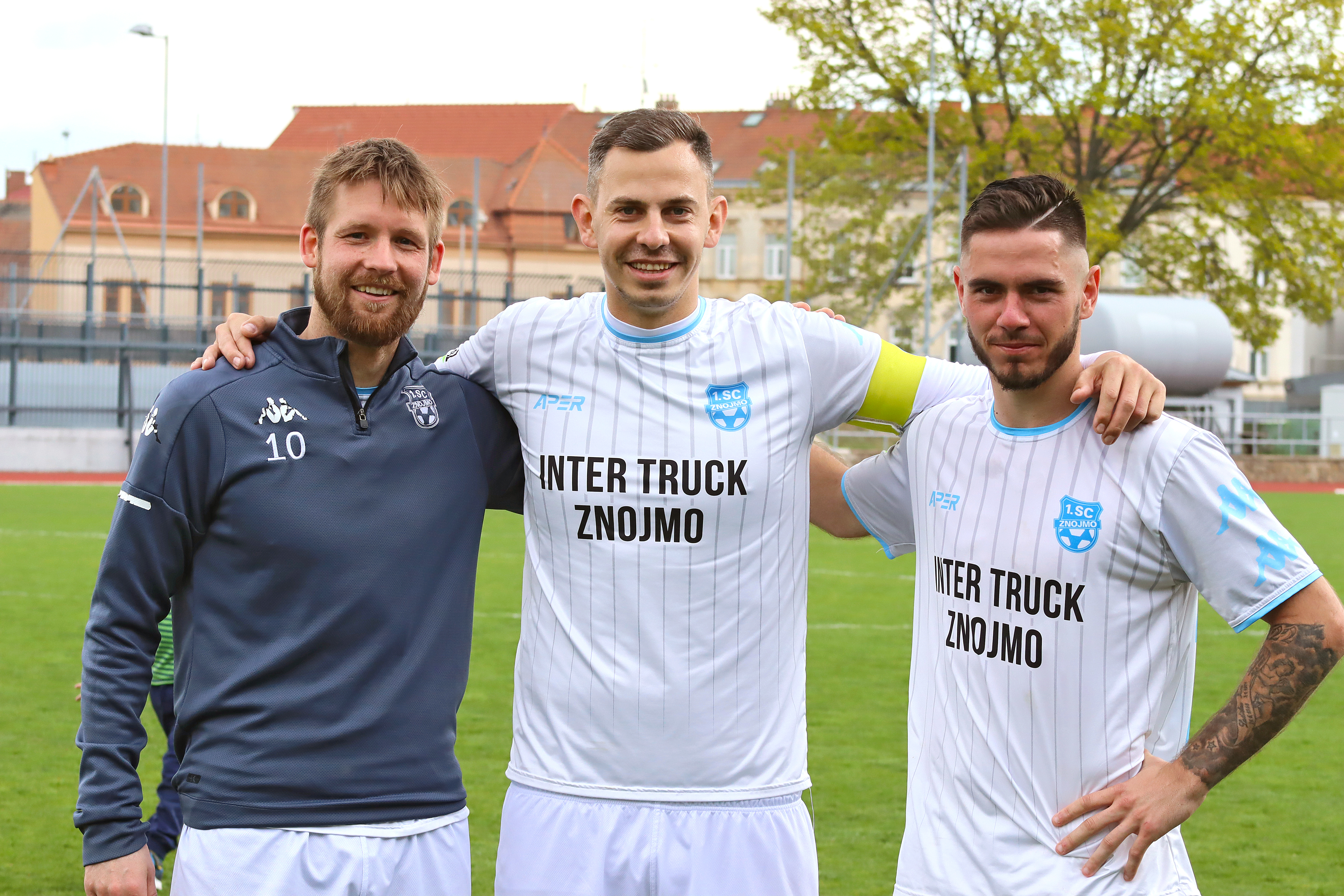 Velikonon nadlka Vratimovu! Tom Okletk hattrick za 5 minut! Kouzeln kapitnsk pska!