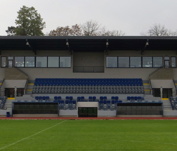 Slavnostn oteven zrekonstruovanho stadionu za nmi